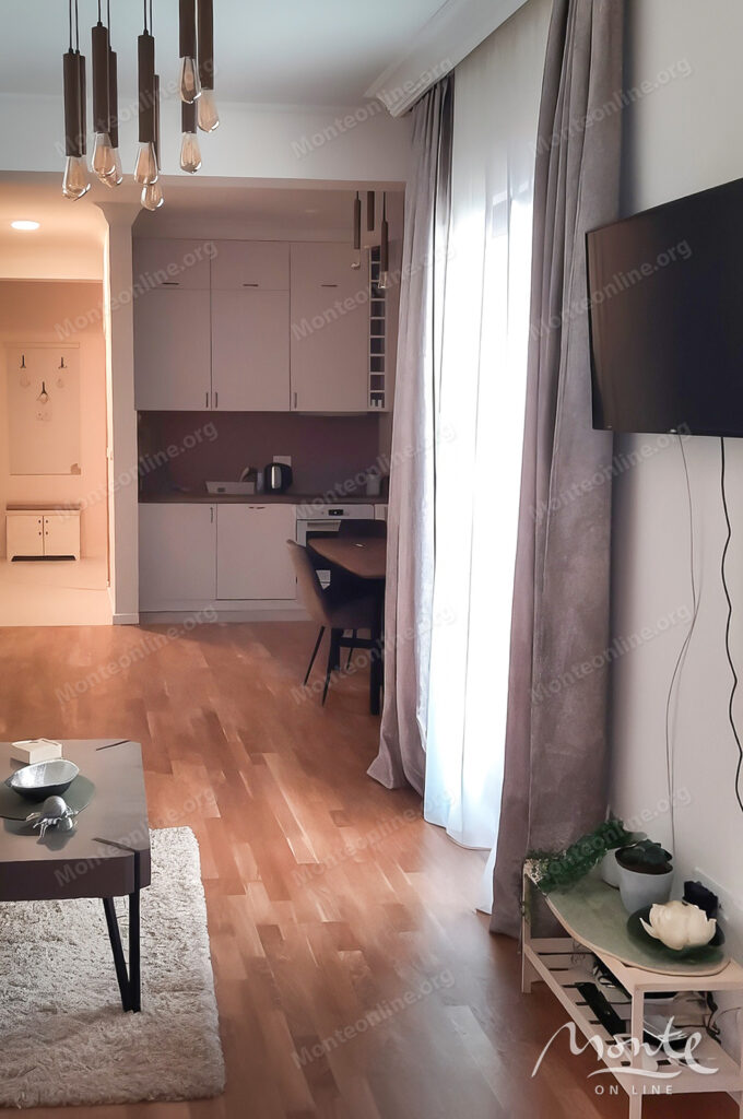 meblirovannaya kvartira s 2 spalnyami i parkovkoj v tivate 05