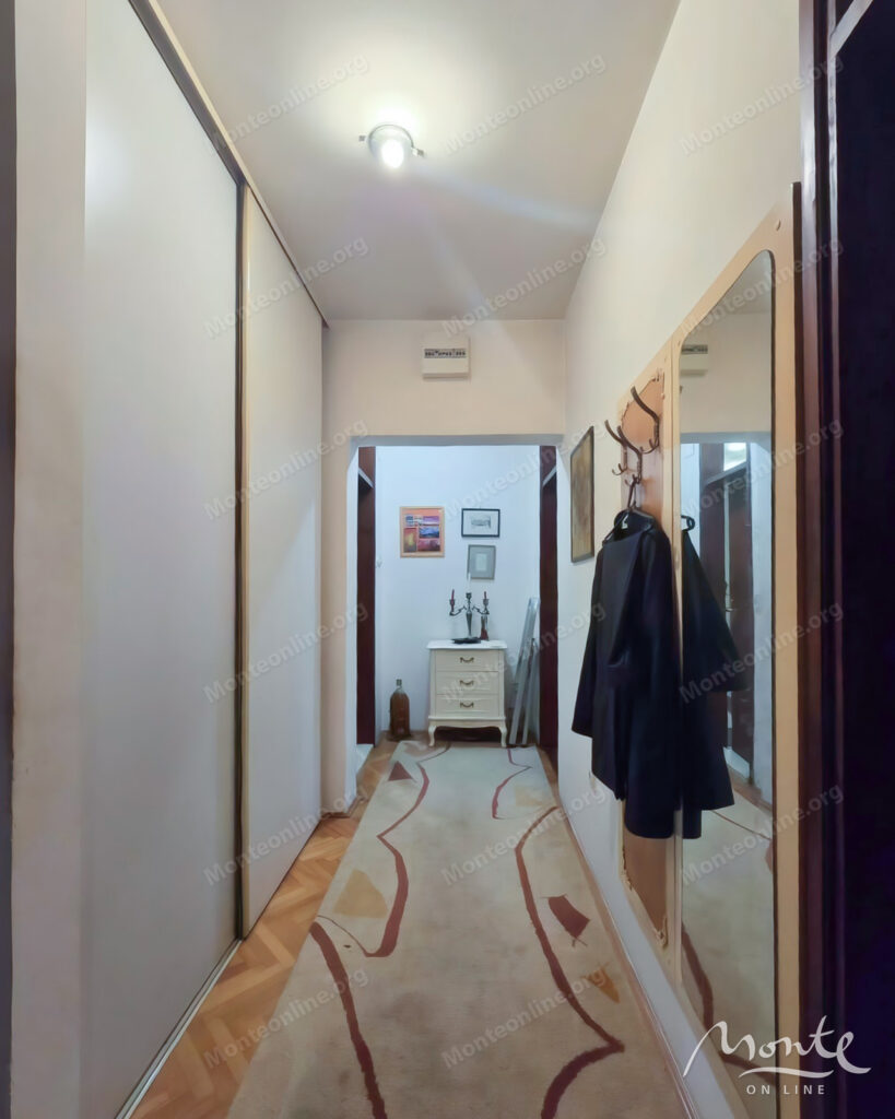 meblirovannaya kvartira s 3 spalnyami i 2 terrasami v momishichi podgoricza 11