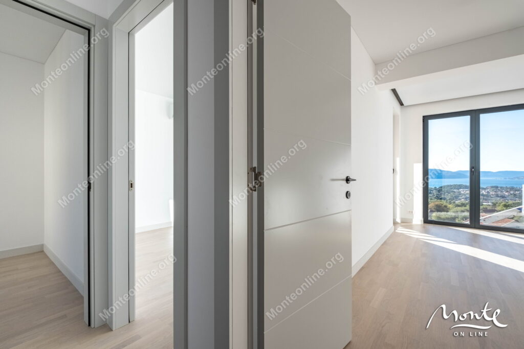 novyj taunhaus s 3 spalnyami v kavache s panoramnym vidom na more 18