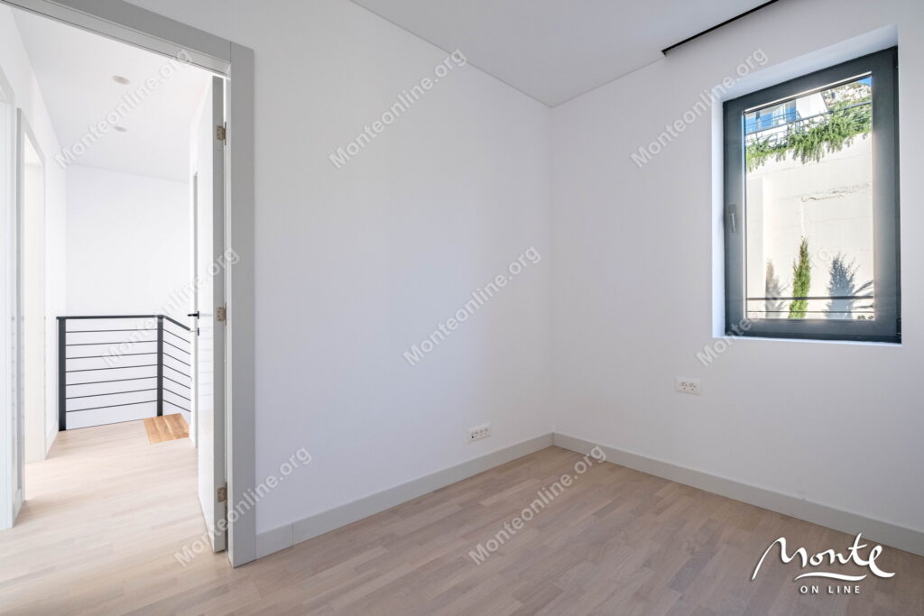 novyj taunhaus s 3 spalnyami v kavache s panoramnym vidom na more 26