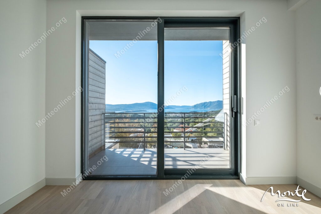 novyj taunhaus s 3 spalnyami v kavache s panoramnym vidom na more 28