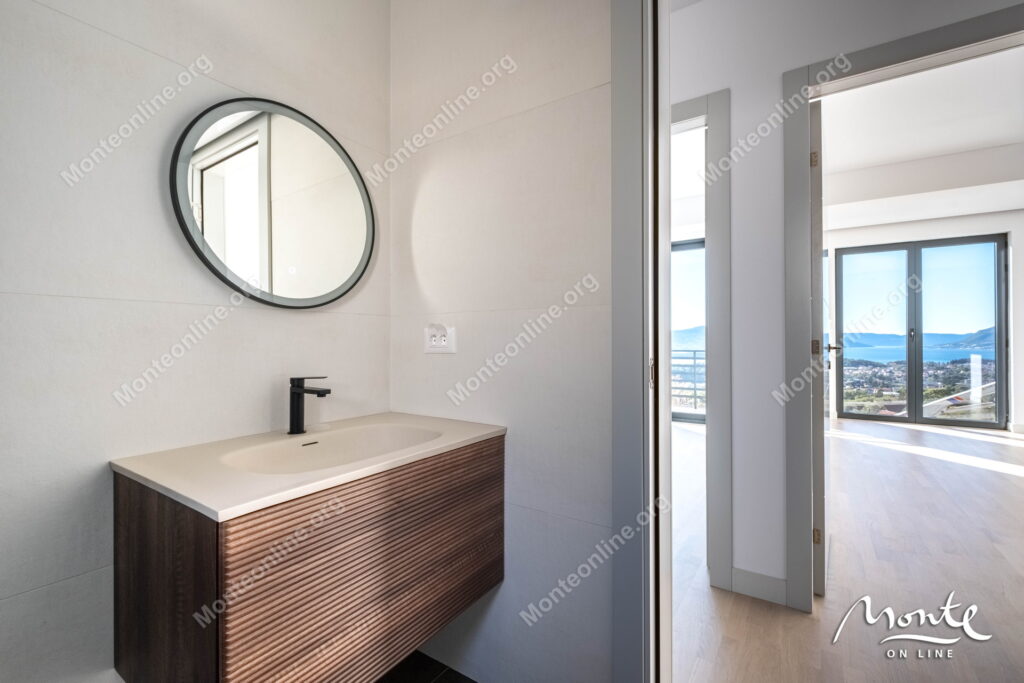 novyj taunhaus s 3 spalnyami v kavache s panoramnym vidom na more 29