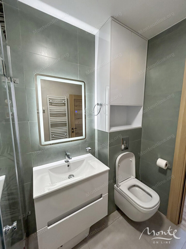 Completely renovated apartment with 2 bedrooms and 3 terraces, Czentr Podgoricza 11