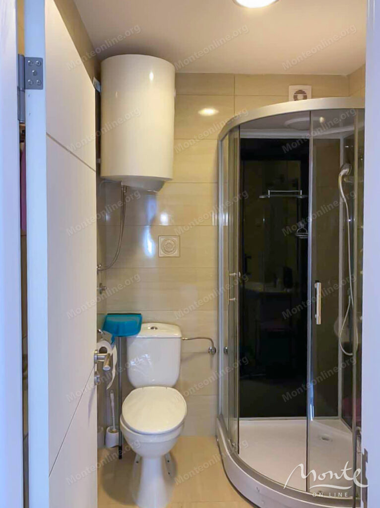 prostornaya kvartira s 3 spalnyami tremya terrasami i vidom na more v bechichi 14