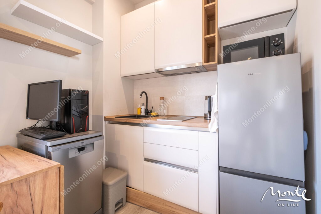 studiya v novom dome v samom czentre tivata zdanie tehnomax 09