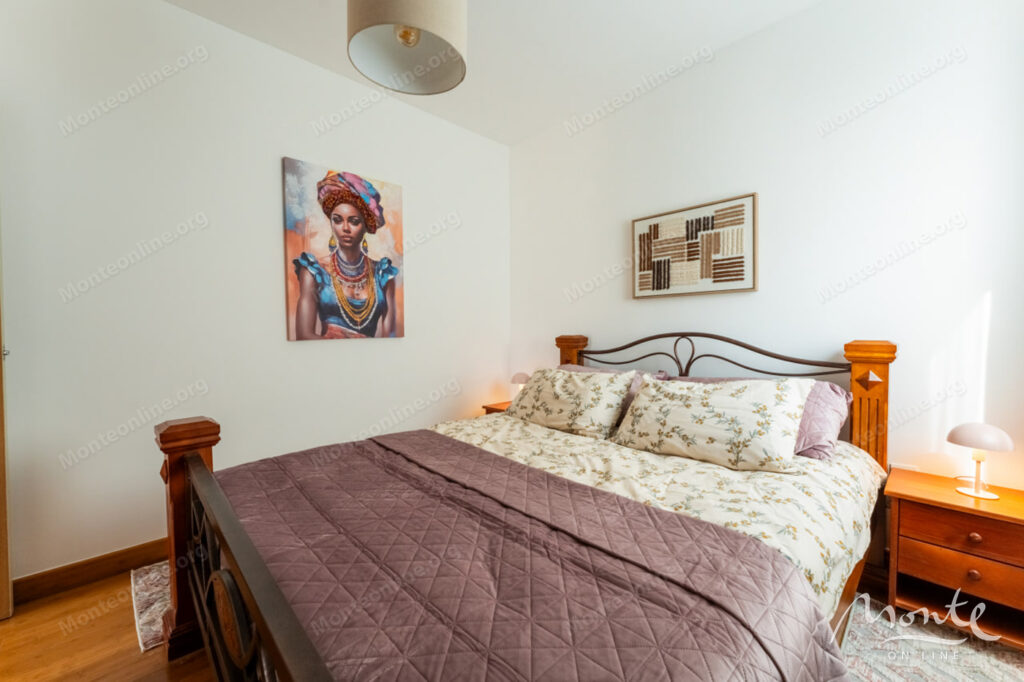 svetlaya kvartira s 2 spalnyami i vidom na more v przhno 07