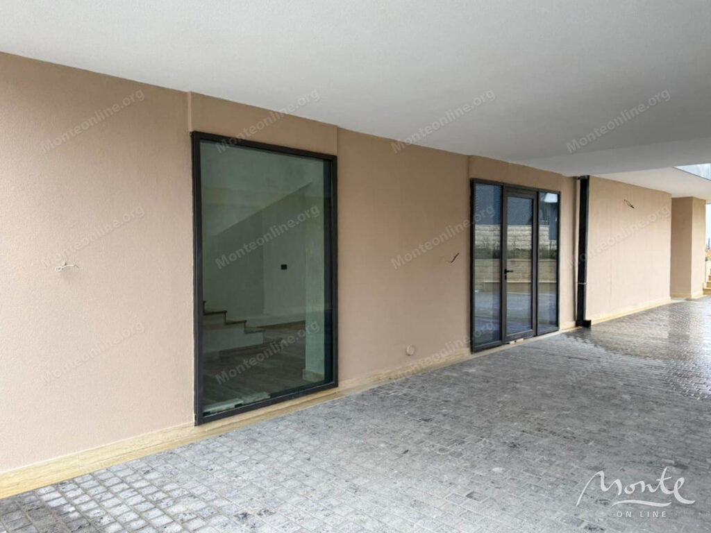 unikalnaya villa premium klassa s otdelnymi apartamentami s vidom na durmitor 06