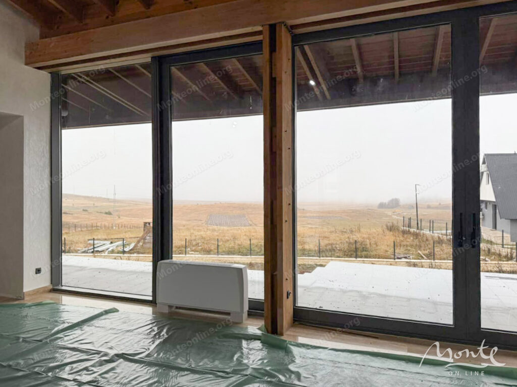 unikalnaya villa premium klassa s otdelnymi apartamentami s vidom na durmitor 14