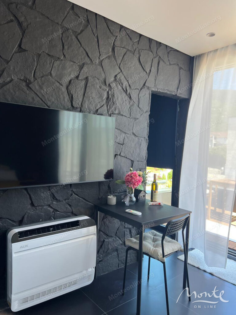 3 etazhnyj dom v zakrytom poselke s obshhim bassejnom lastva grbalska 10