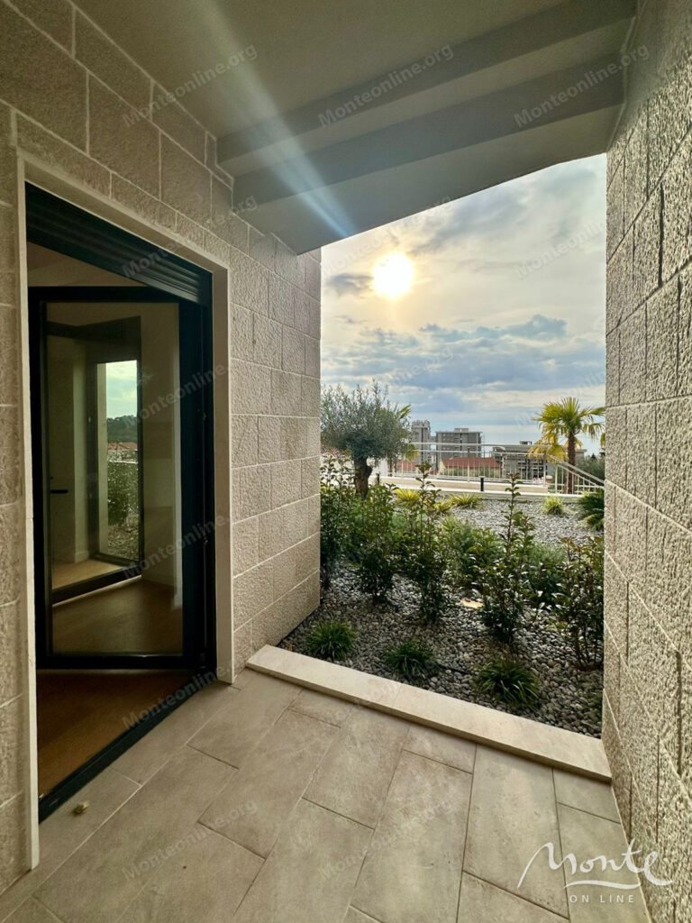 eksklyuzivnoe predlozhenie v gorode petrovacz kvartira v gotovom komplekse klassa lyuks 12