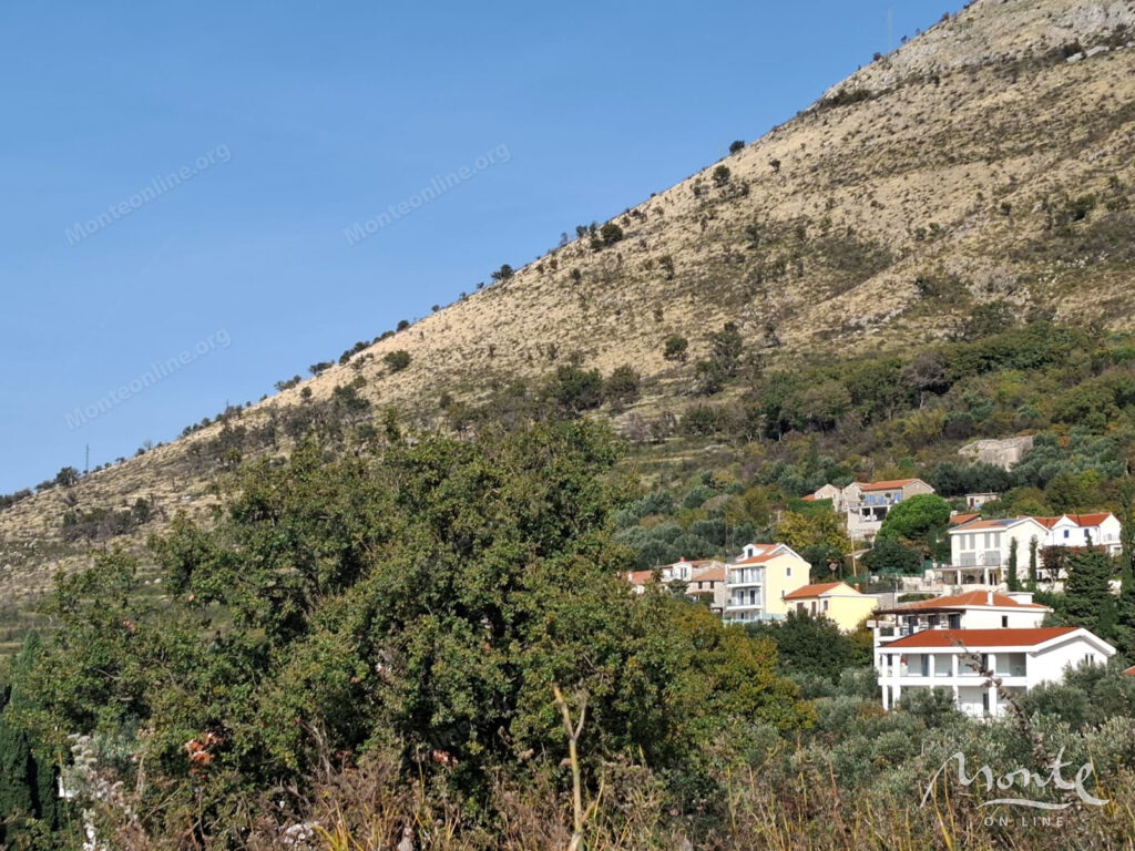 kamennaya villa s bassejnom i panoramnym vidom na adriatiku v rezhevichi 40