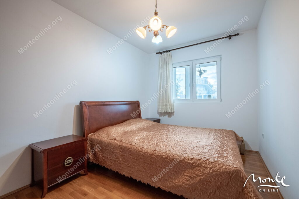 kvartira s 1 spalnej v babin do budva po vygodnoj czene 08