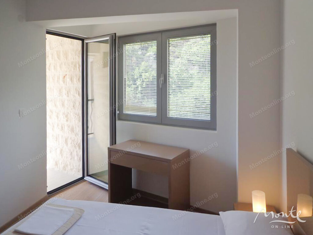 kvartira s 1 spalnej v hec residence przhno 08