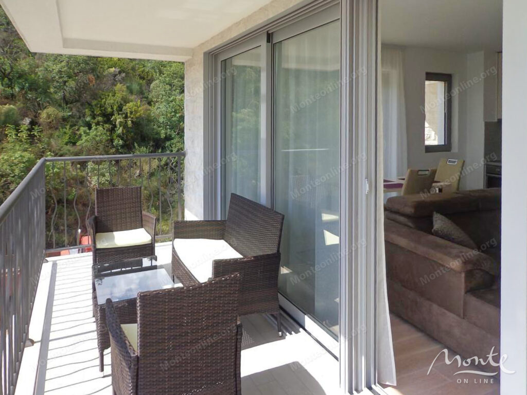 kvartira s 1 spalnej v hec residence przhno 13