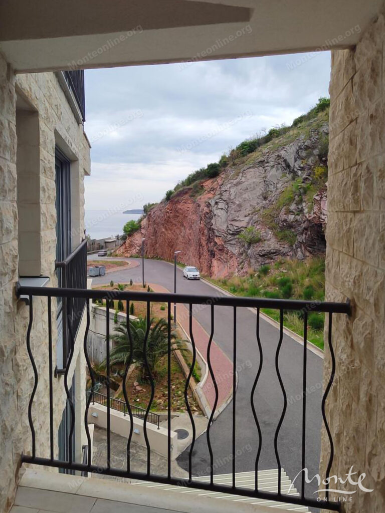 kvartira s 1 spalnej v hec residence przhno 15