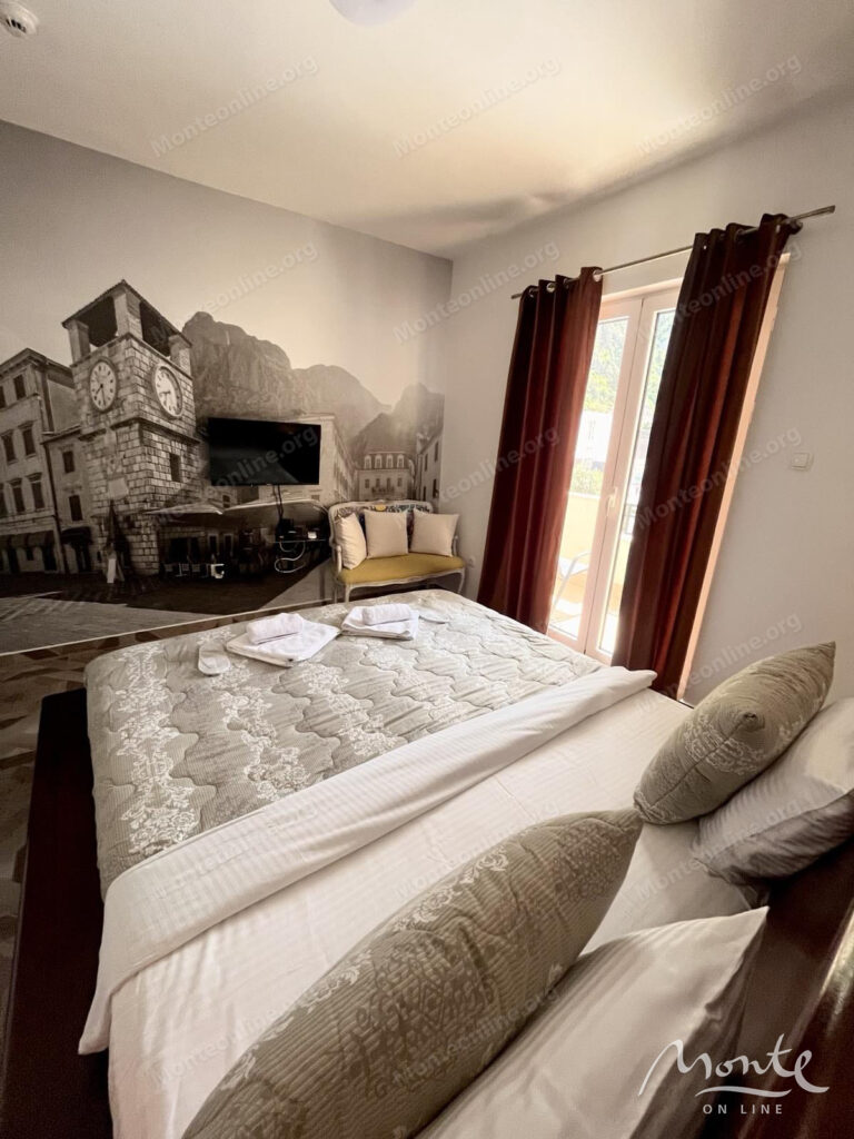 mini otel v 100 metrah ot starogo goroda kotora 15