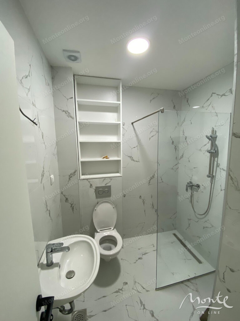 novaya kvartira s 1 spalnej v sovremennom zdanii v rajone zabelo podgoricza 08