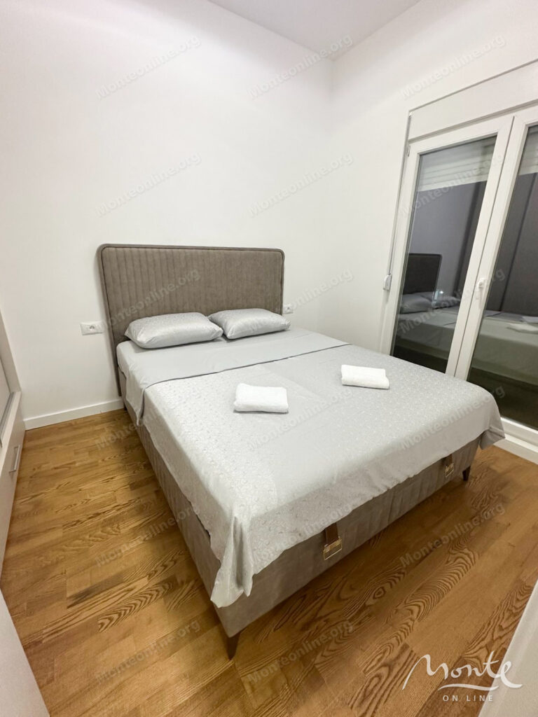 novaya meblirovannaya kvartira s 1 spalnej v sovremennom zdanii podgoricza 03