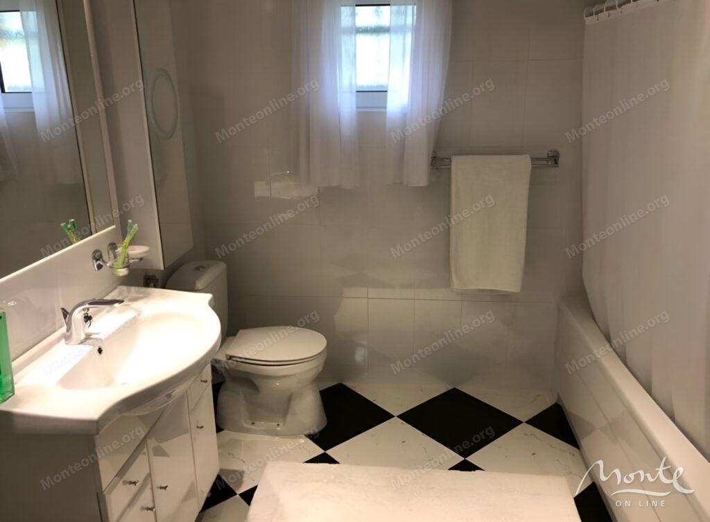 prekrasnyj dom s bolshim uchastkom v tihom rajone lastva grbalska 16