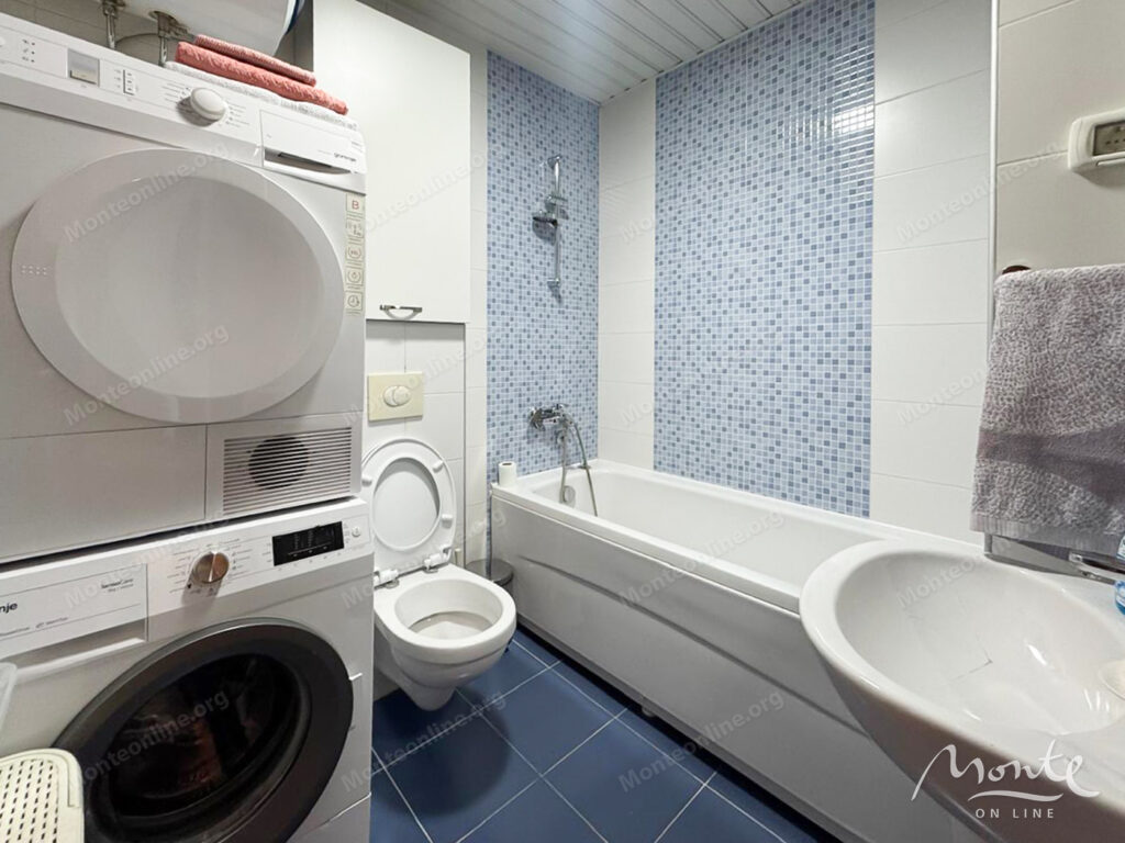 prostornaya kvartira s 2 spalnyami ryadom s torgovym czentrom delta city podgoricza 11