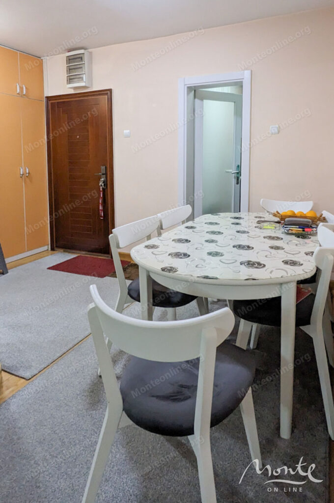 prostornaya kvartira s 4 spalnyami v czentre podgoriczy rajon lepa kata 06