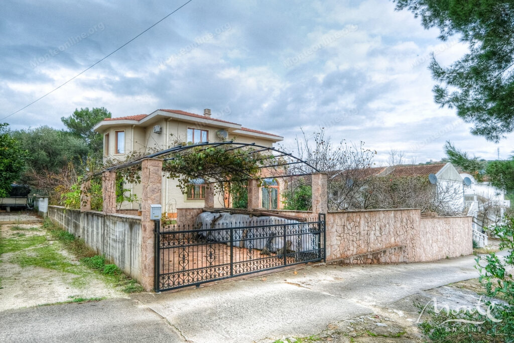 roskoshnaya villa klassa lyuks v radovichi lushticza 51