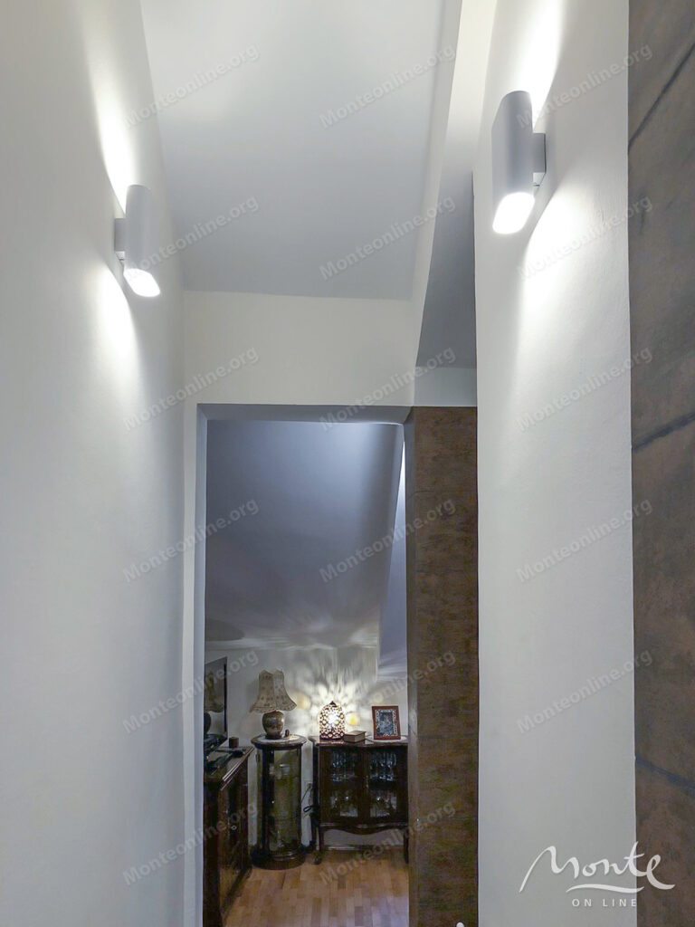 roskoshno meblirovannaya kvartira s 2 spalnyami v starom gorode kotora 22