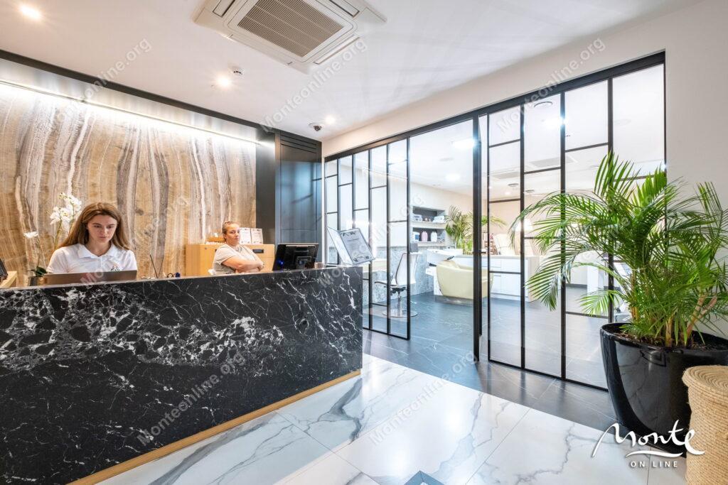 studiya v prestizhnom komplekse nikki beach montenegro s vidom na kotorskij zaliv 20