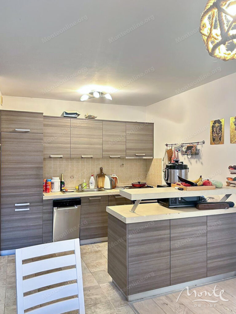 svetlaya kvartira s 1 spalnej i tremya terrasami v bechichi po unikalnoj stoimosti 05