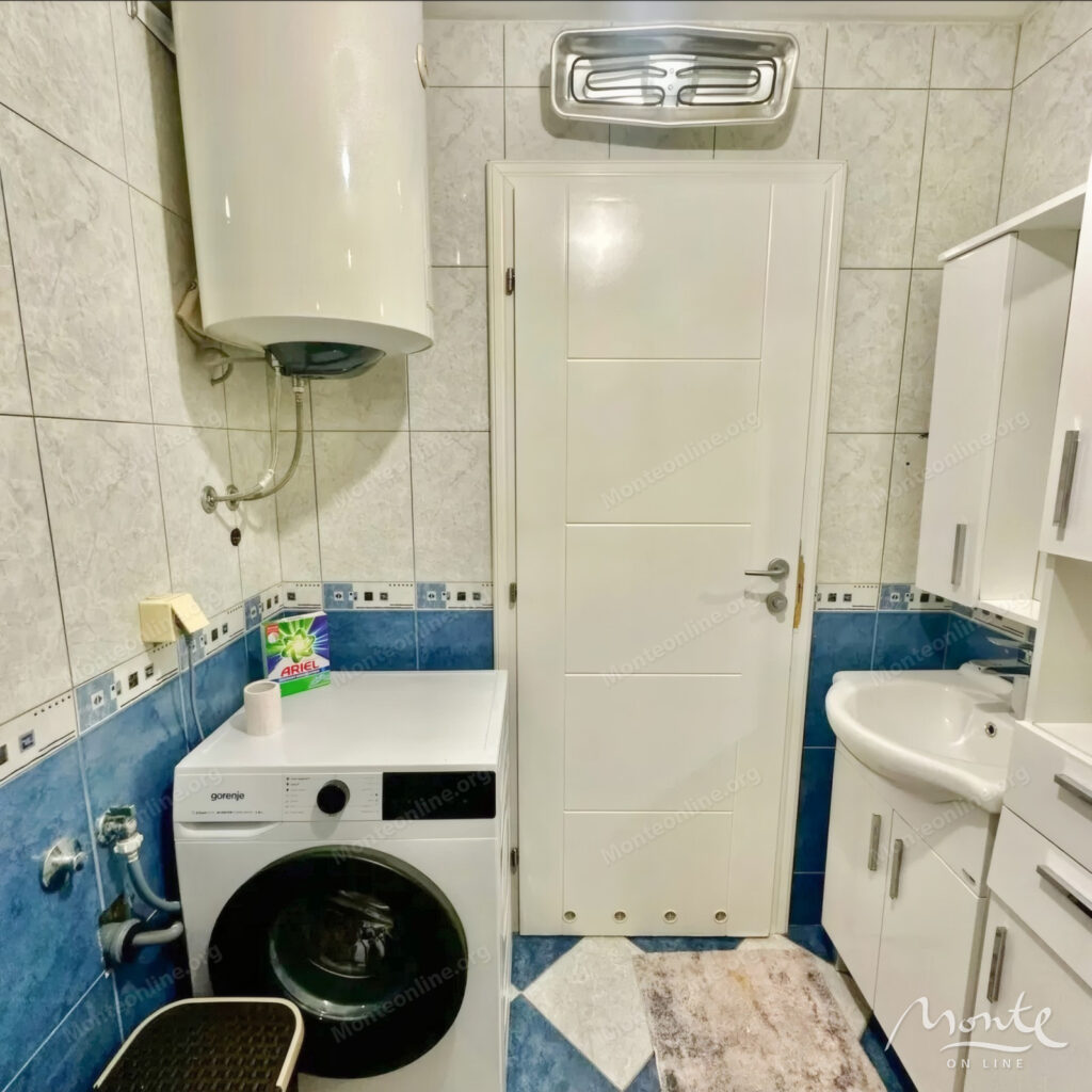 uyutnaya kvartira s 2 spalnyami v odnom iz samyh udobnyh rajonov zabelo podgoricza 13