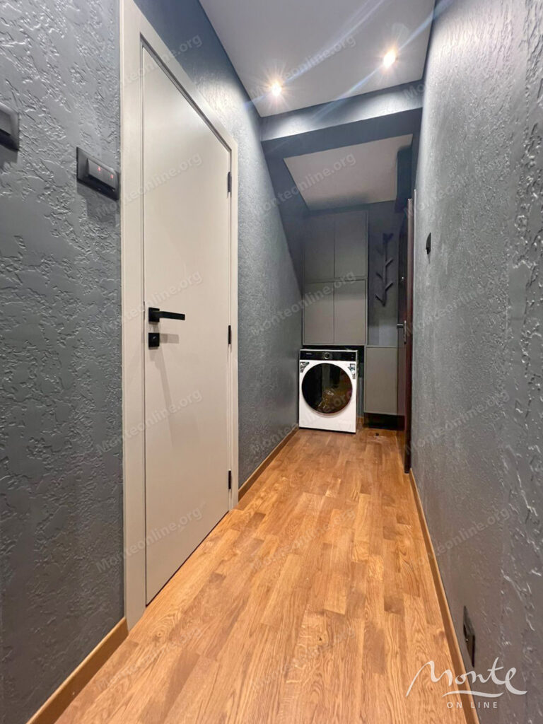 uyutnaya studiya v czentre budvy ryadom s mega mall 05