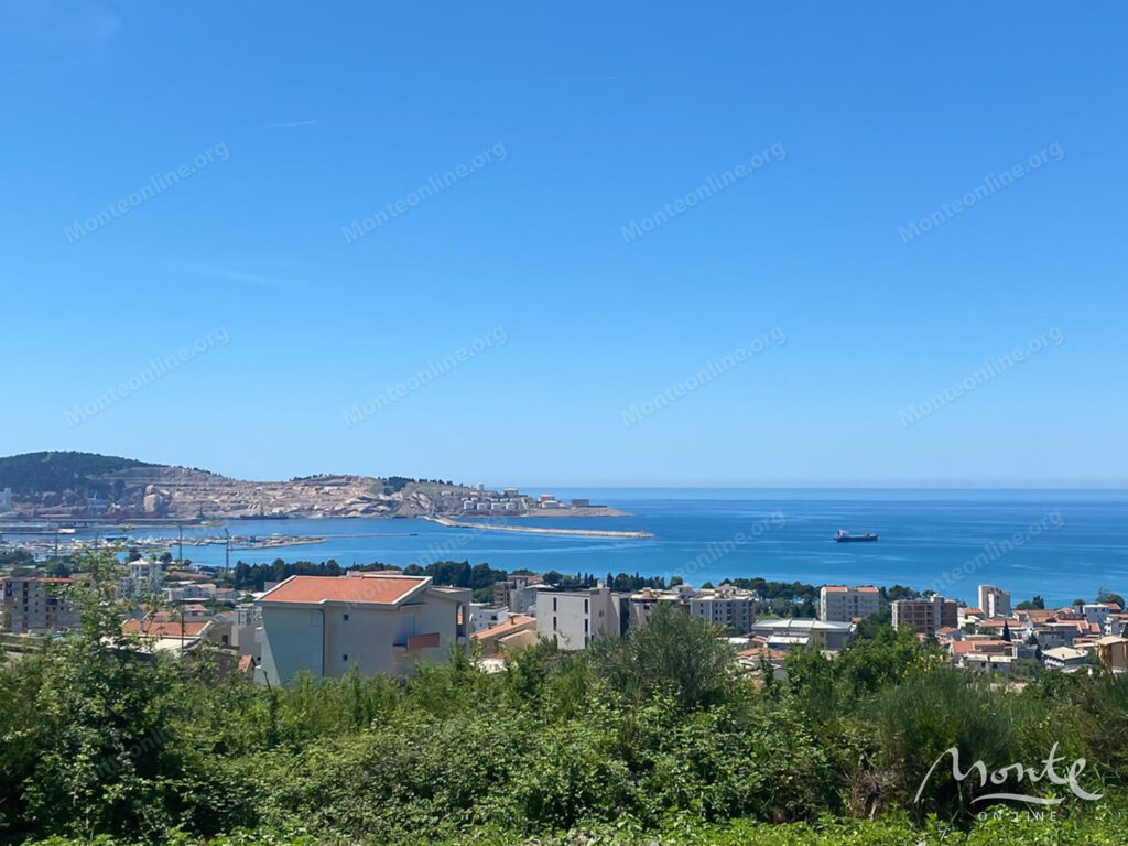 zemelnyj uchastok s panoramnym vidom na more v shushane bar 01