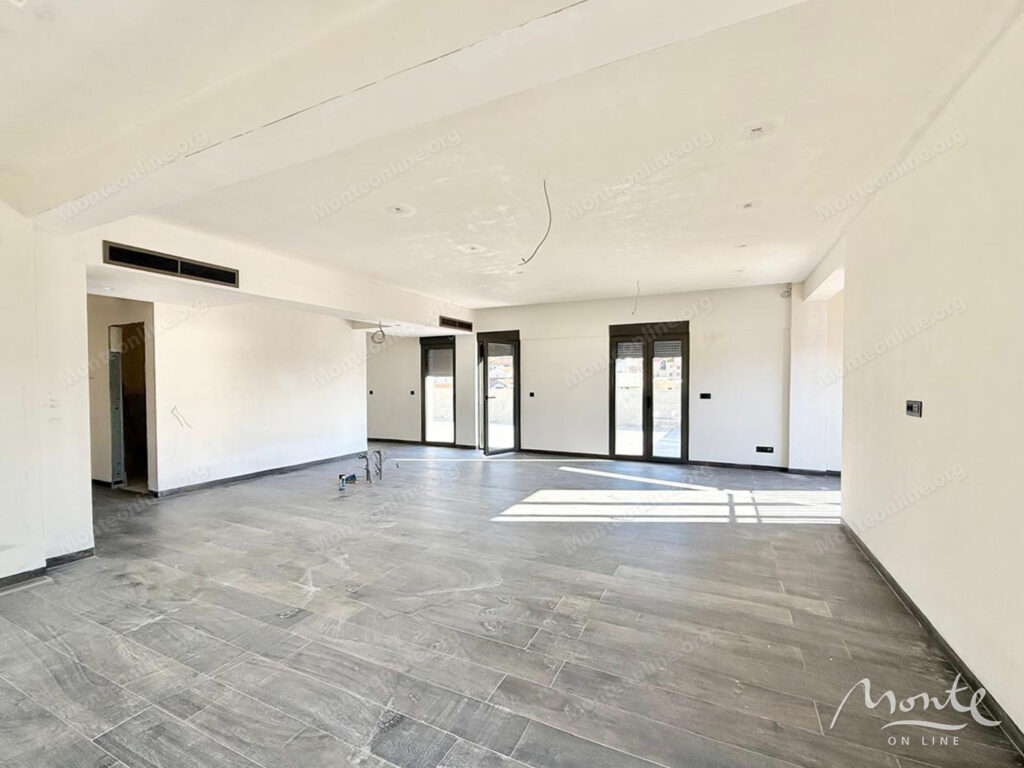 eksklyuzivnaya dvuhurovnevaya rezidencziya s panoramnymi terrasami v czentre tivata 02