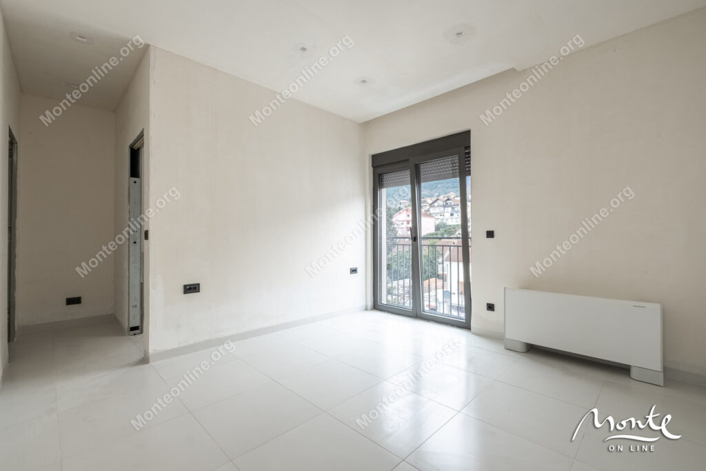 eksklyuzivnaya dvuhurovnevaya rezidencziya s panoramnymi terrasami v czentre tivata 09