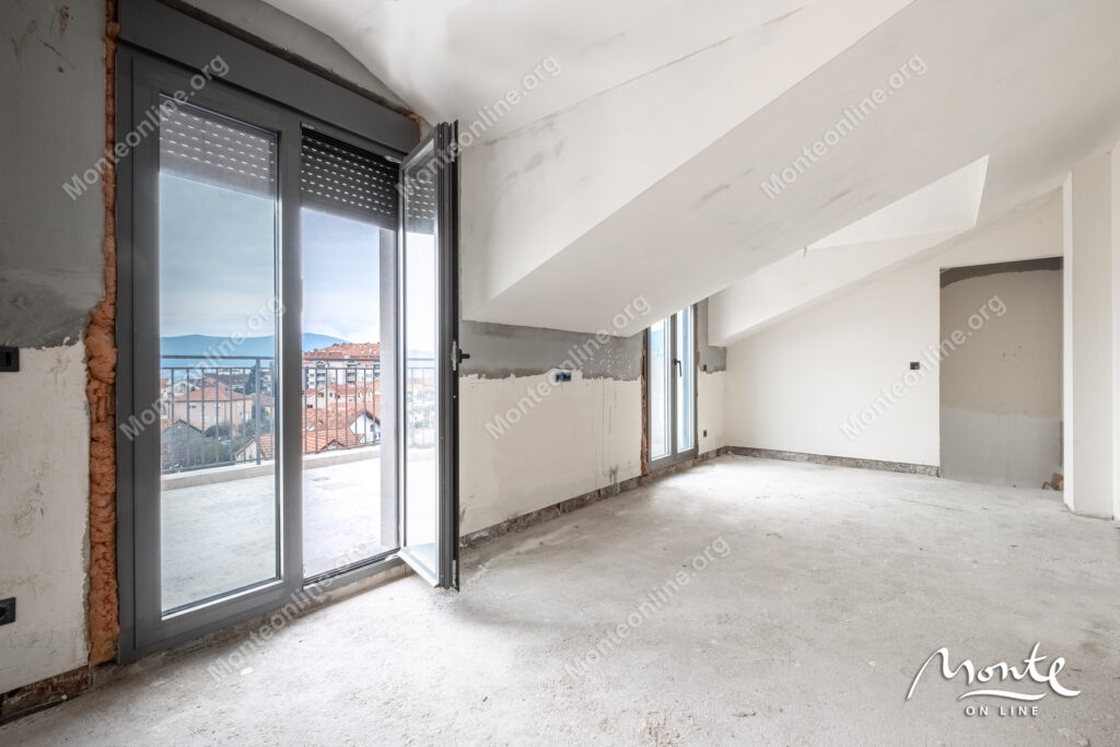 eksklyuzivnaya dvuhurovnevaya rezidencziya s panoramnymi terrasami v czentre tivata 13