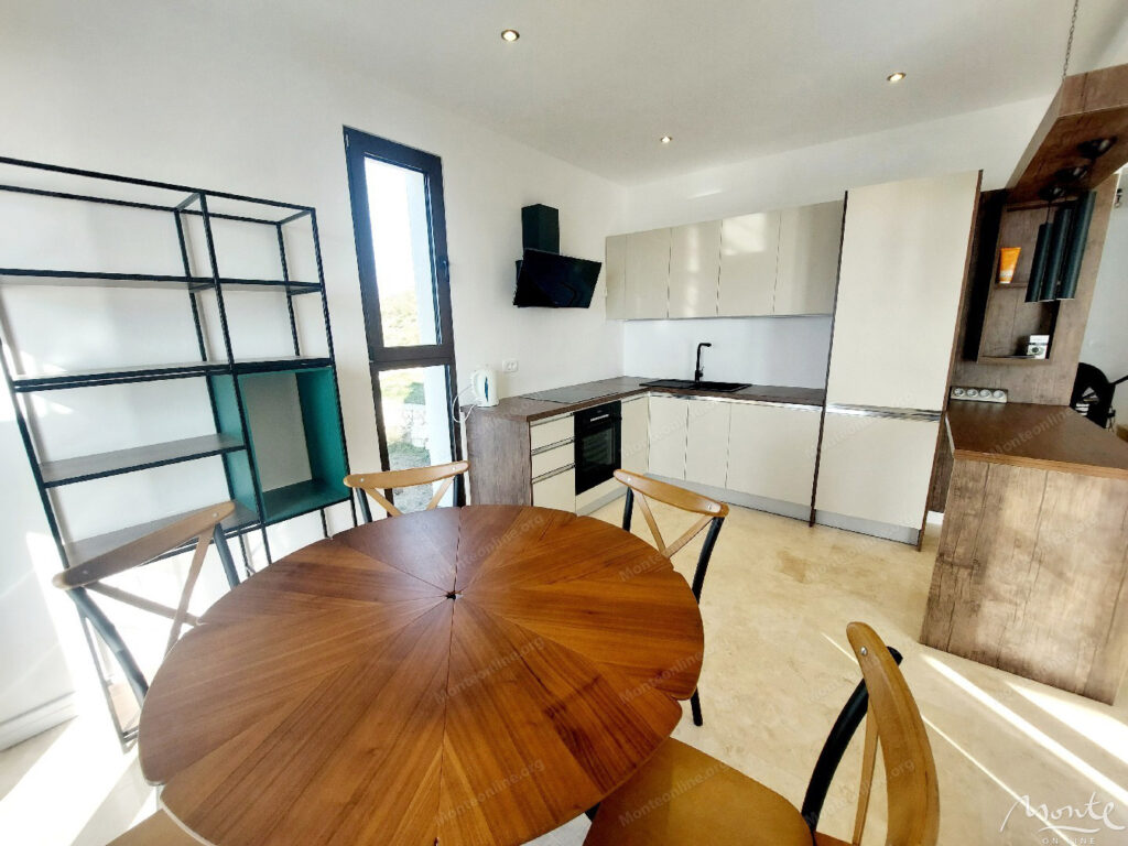 eksklyuzivnaya kamennaya villa s vidom na more v rezhevichah 07