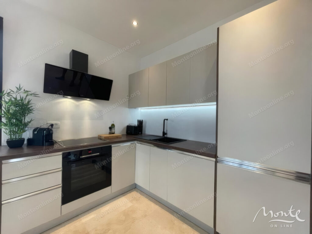 eksklyuzivnaya kamennaya villa s vidom na more v rezhevichah 08