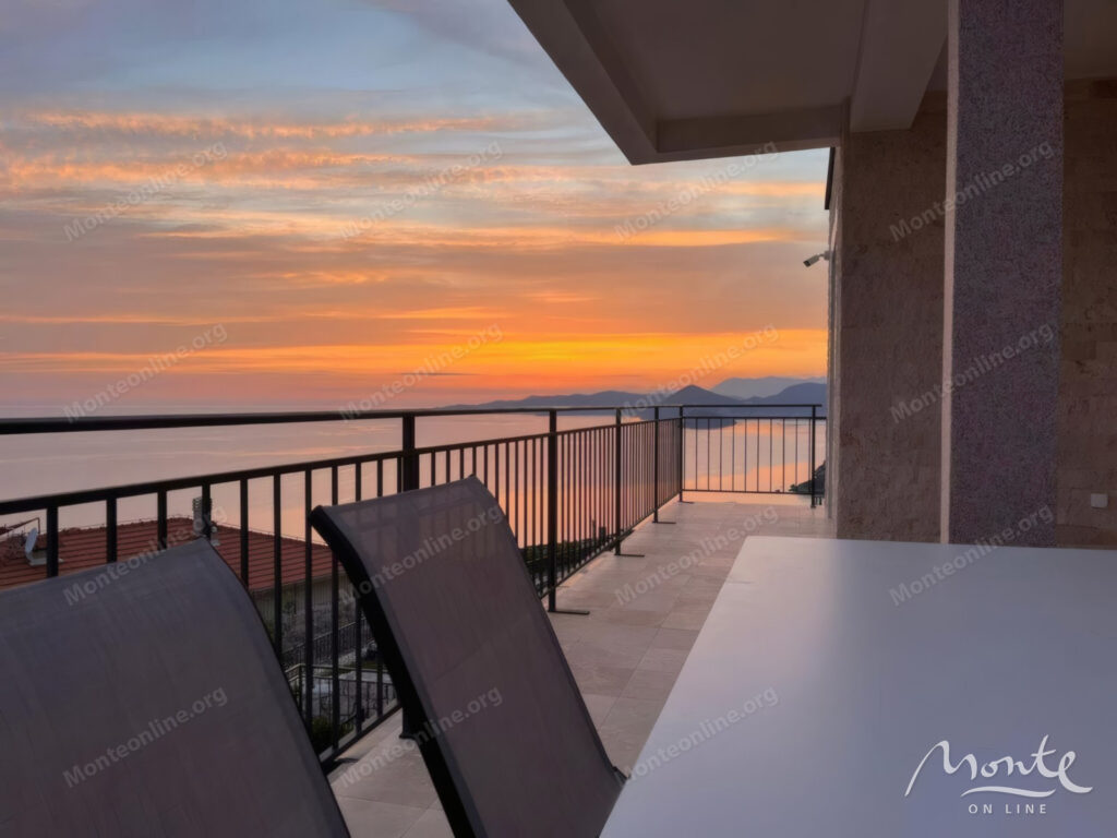 eksklyuzivnaya kamennaya villa s vidom na more v rezhevichah 17