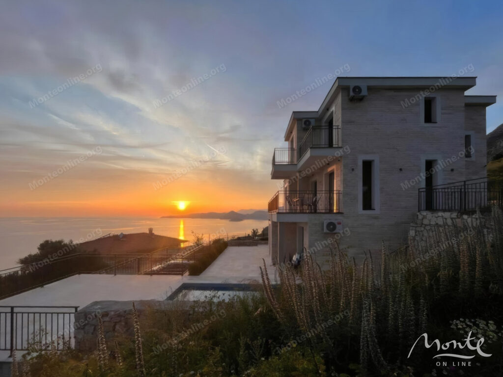 eksklyuzivnaya kamennaya villa s vidom na more v rezhevichah 29