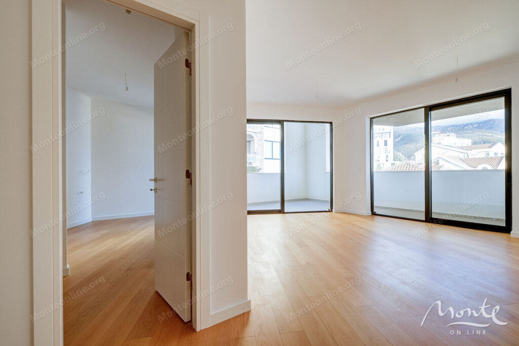 kvartira s 1 spalnej v sovremennom komplekse s bassejnom bechichi 02