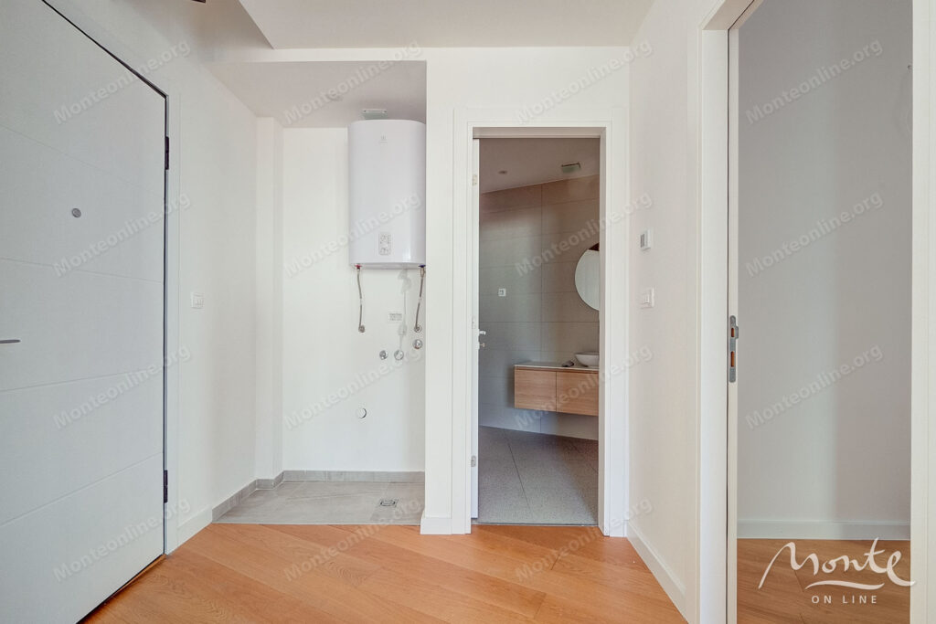 kvartira s 1 spalnej v sovremennom komplekse s bassejnom bechichi 03