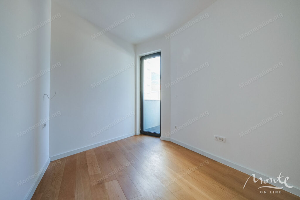 kvartira s 1 spalnej v sovremennom komplekse s bassejnom bechichi 06