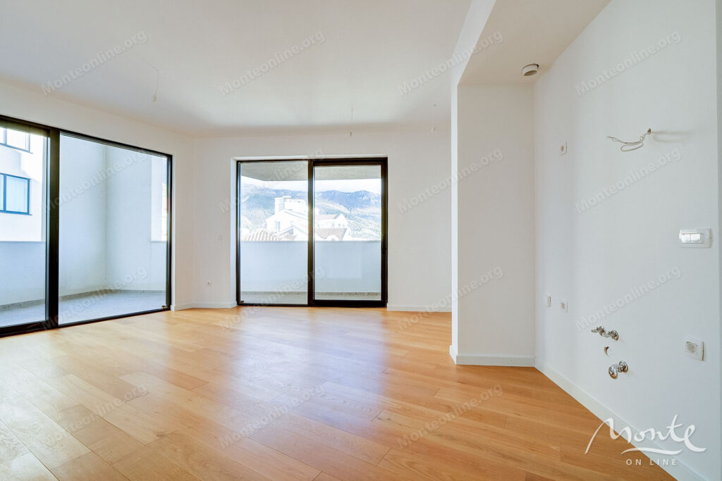 kvartira s 1 spalnej v sovremennom komplekse s bassejnom bechichi 08