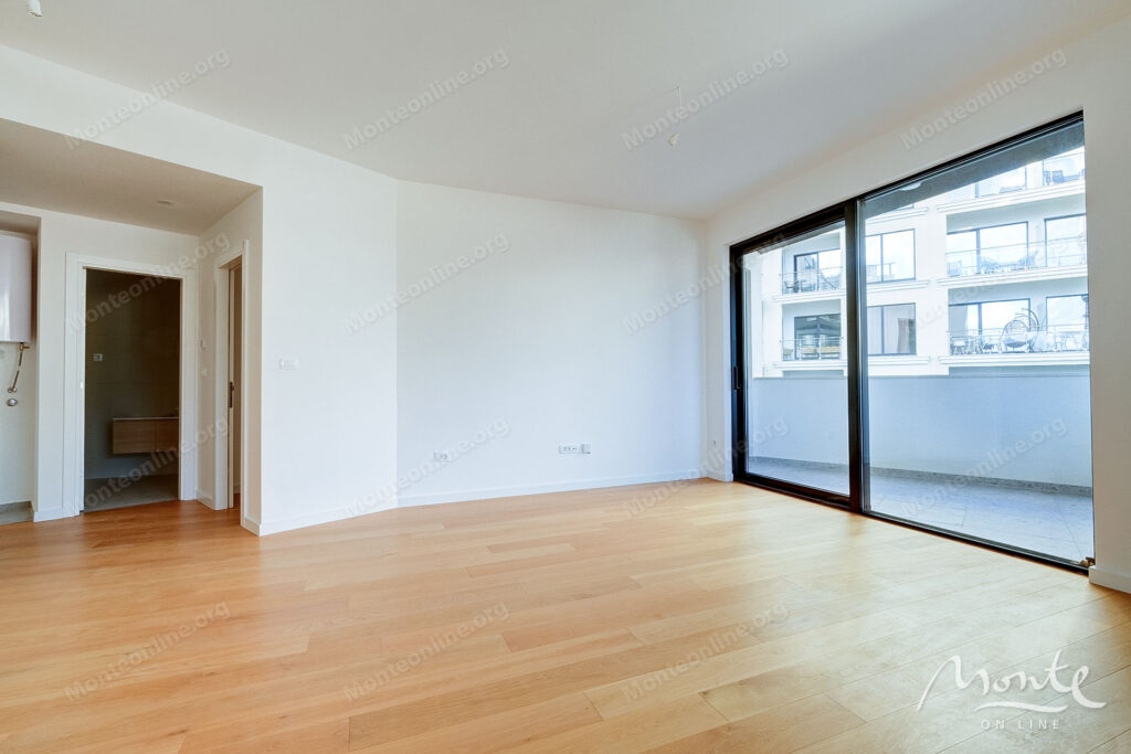 kvartira s 1 spalnej v sovremennom komplekse s bassejnom bechichi 10