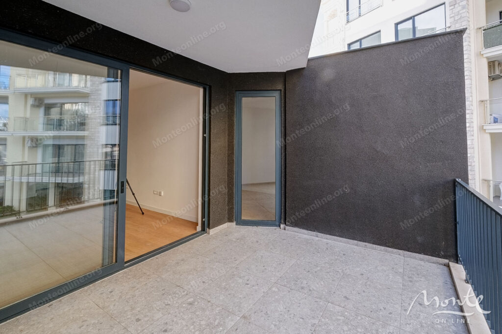 kvartira s 1 spalnej v sovremennom zakrytom zhilom komplekse bechichi 05