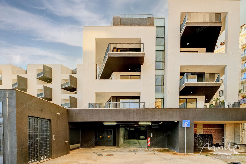 kvartira s 1 spalnej v zhilom komplekse s bassejnom bechichi 29