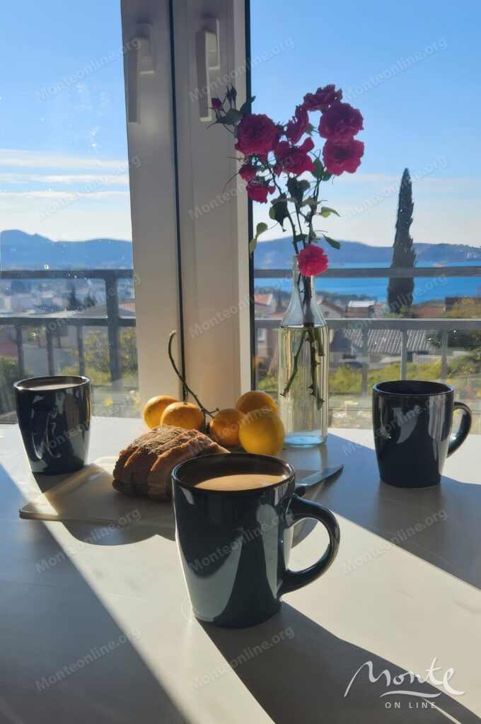 kvartira s 2 spalnyami i vidom na more v shushani bar 10