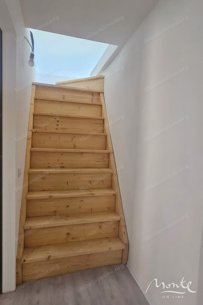 kvartira s 2 spalnyami i vidom na more v shushani bar 13