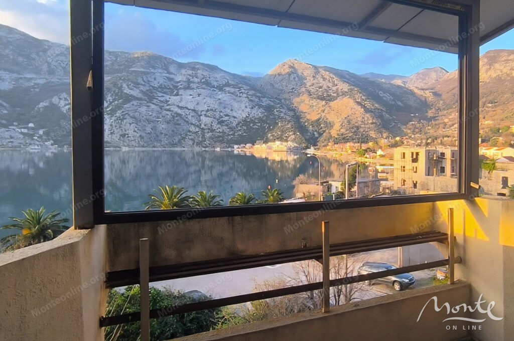 kvartira s 2 spalnyami v risane prakticheski pervaya liniya ot morya 03