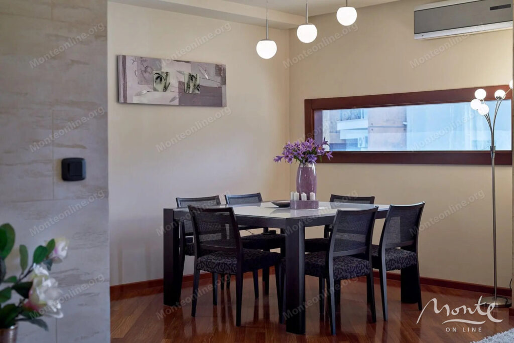 sovremennaya kvartira s 3 spalnyami i parkingom v czentre budvy 07